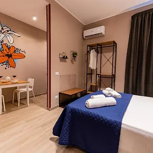 Astare -short Lets In Carrassi- Appartement